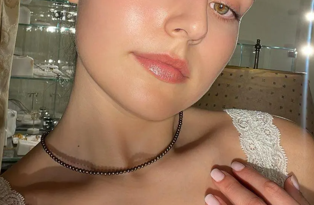 Necklace Isolde Brown Cultured