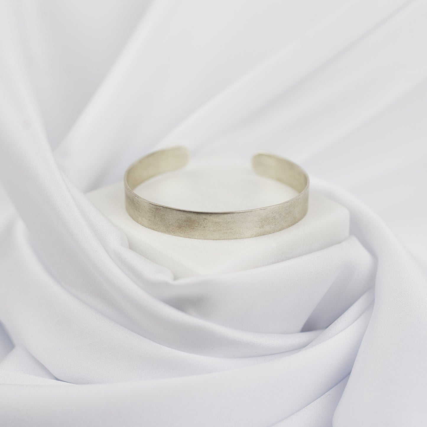 Bracelet Cuff Bangle Silver "Unity Collection"