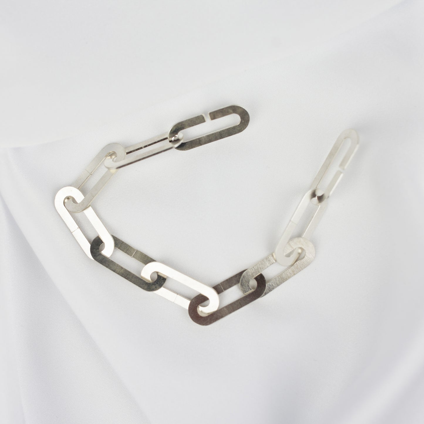 Bracelet Flat Oval Link Chain Silver "Unity Collection"