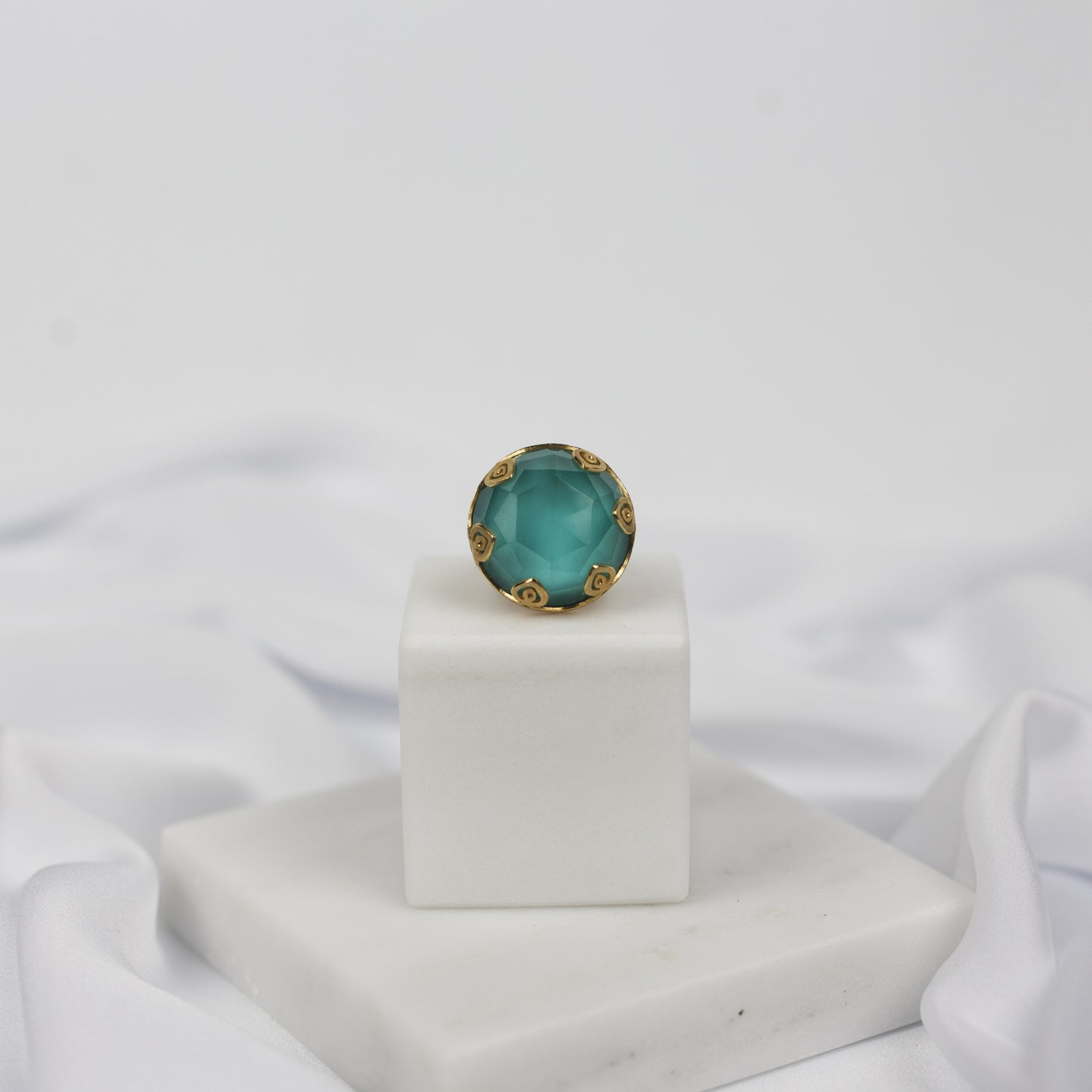 Ring Whilhelmina "Queen Collection"