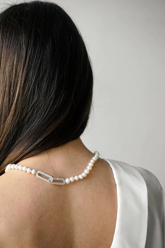 Necklace with Pearl "Unity Collection"