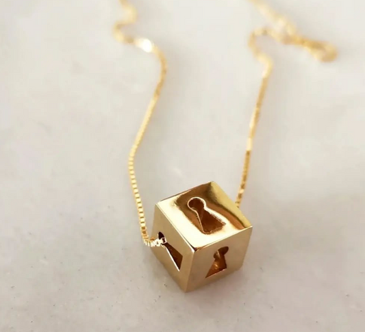 Keyhole Pendant