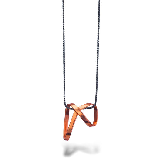 INFINITY PENDANT NECKLACE